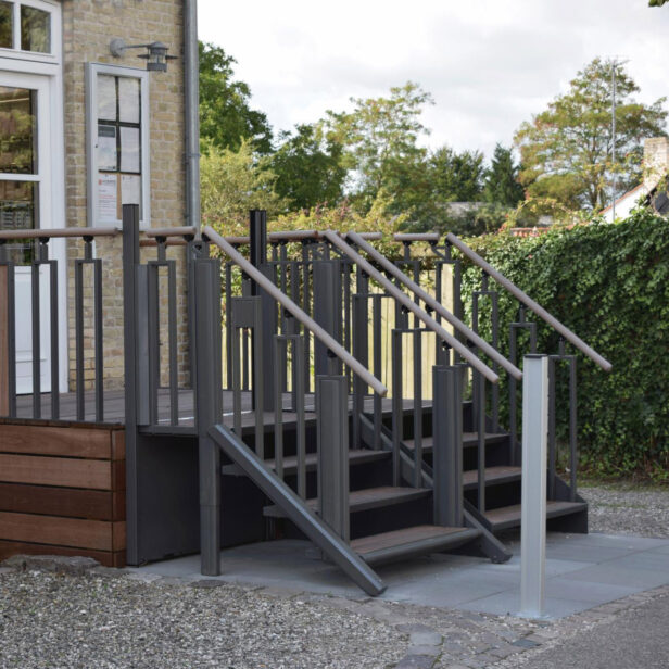 flexstep by liftup vertical platform lift outside.