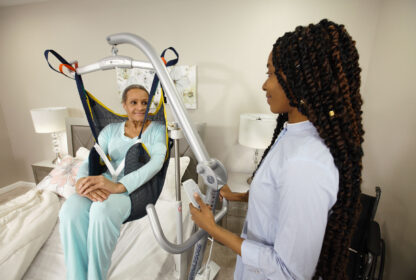 handicare acrina 350 portable patient lift.